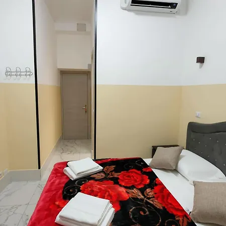 Konukevi Rattazzi Centro 4*