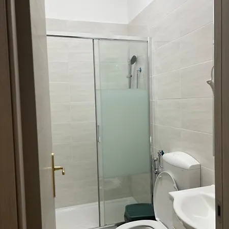 Konukevi Rattazzi Centro 4*