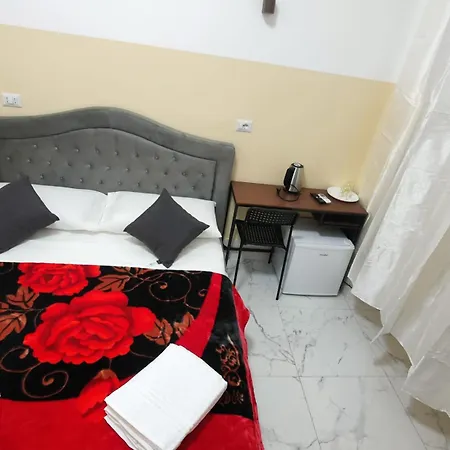 Rattazzi Centro Konukevi 4*