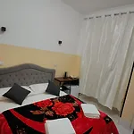 Rattazzi Centro 게스트하우스 로마